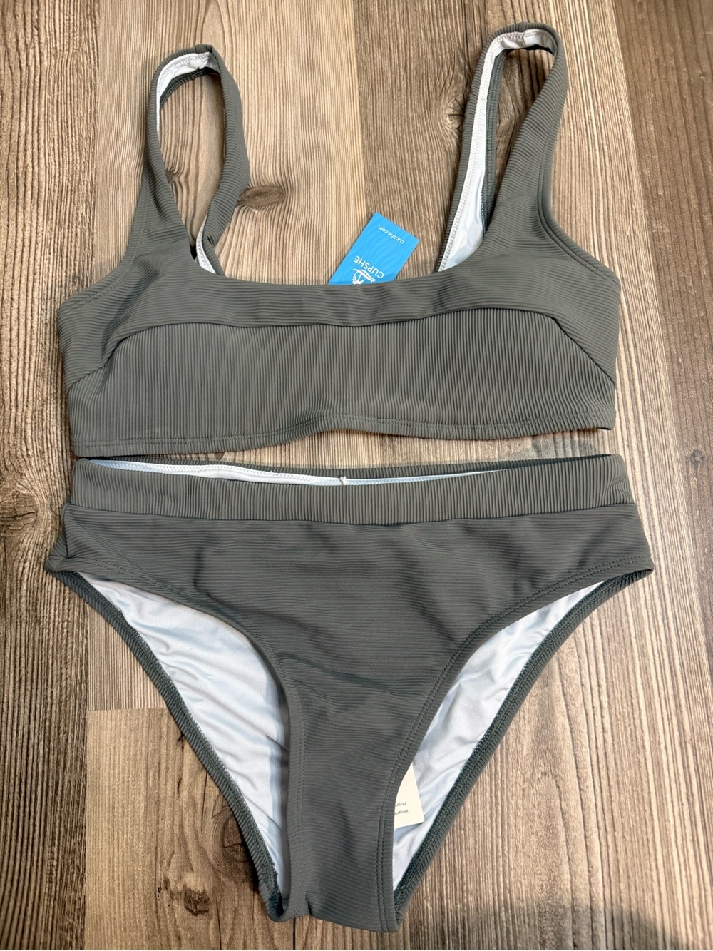 Cupshe Matching Ribbed Swim Set